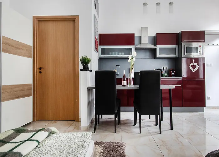 Jokai Apartment